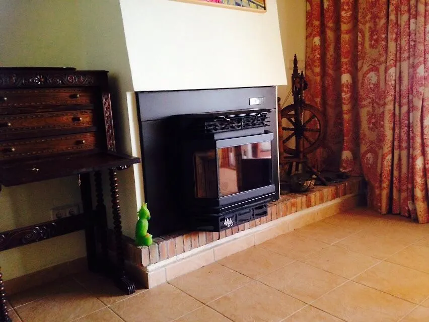 فندق لا هيرادورافي  Chalet Los Romeros